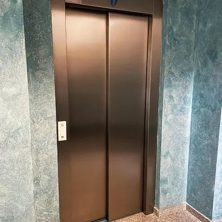 En Sol, Apartment