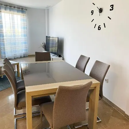 Apartamento En Sol, Ador