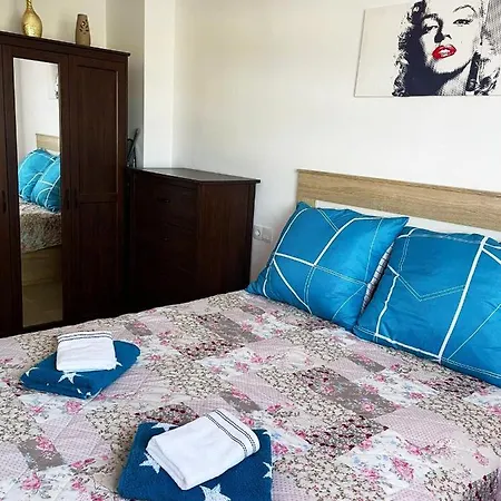 Apartamento En Sol, Ador